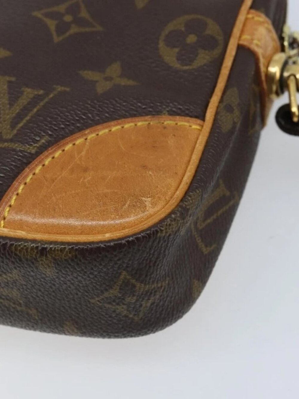 LOUIS VUITTON Monogram Marly Dragonne GM Clutch Bag - Picture 11 of 16